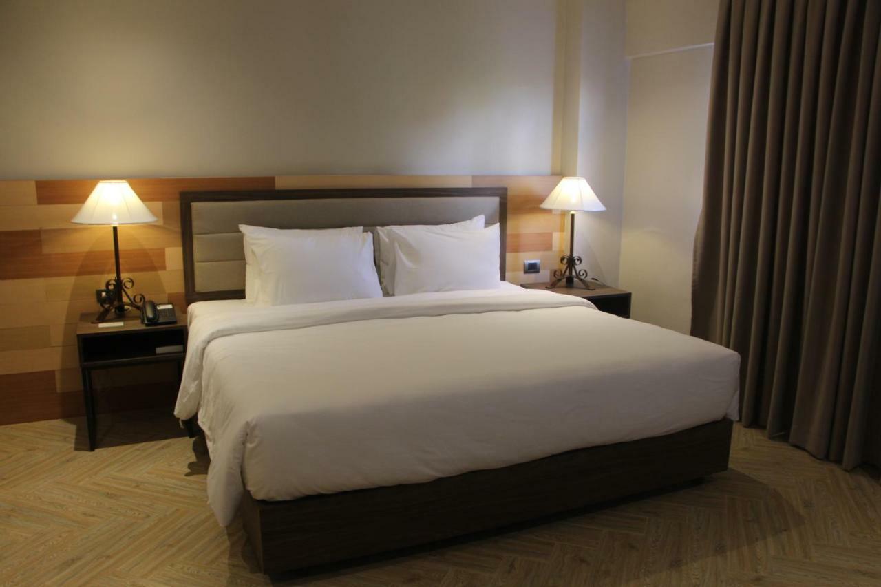 Acacia 3* Bacolod